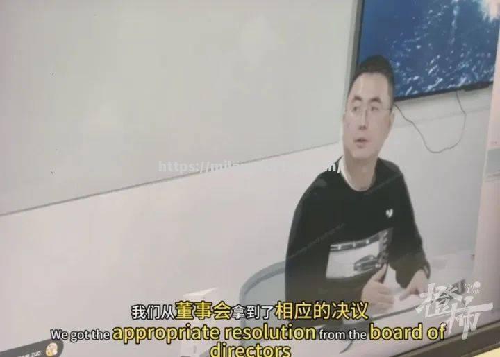 阿尔巴尼亚选手乐观冲刺，闪耀瞩目